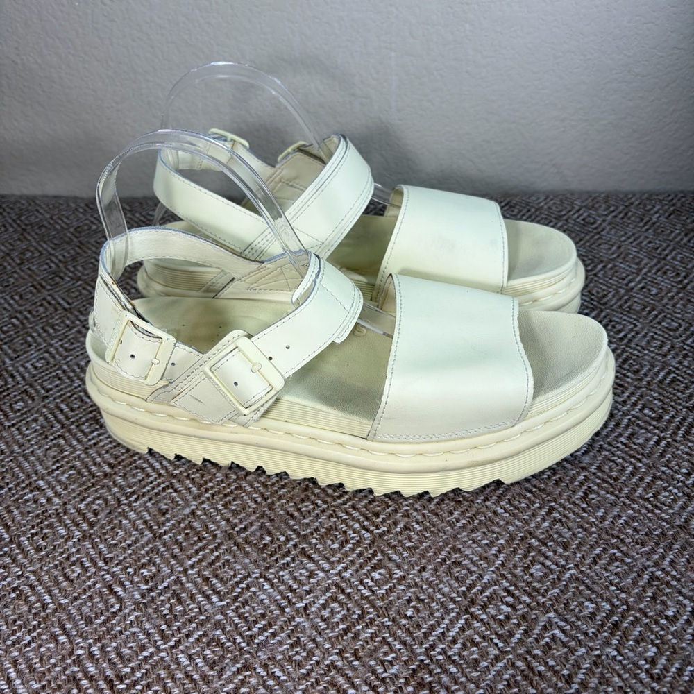 Dr Martens Voss Mono Women's Light Yellow Leather Sandals size US 11L Preppy GUC